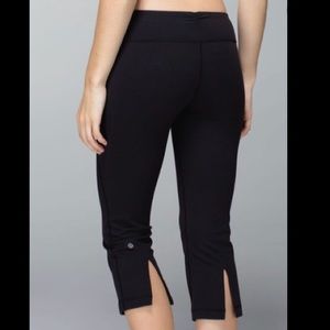 lululemon crop NWOT